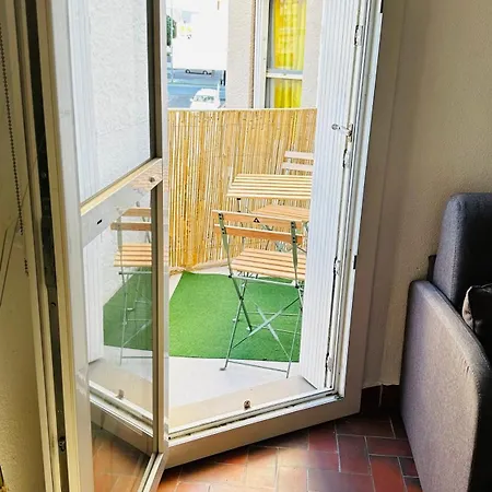 Saint-cyprien Port Apartment